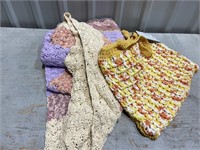 crochet bag and throw  62" x 52" Value $70