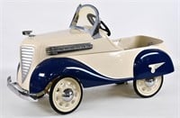 1937 Steelcraft Streamliner Junior Pedal Car