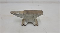 Small cast anvil