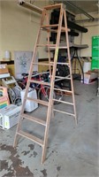 Warner 8 ft. Wooden stepladder