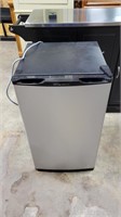 Frigidaire mini fridge