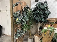 LARGE ARTIFICIAL TREES IN PLANTERS