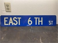 East 6th Street Sign