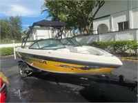 2012 MOOMBA OUTBACK V 20' SKI BOAT