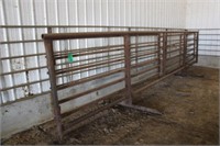 24' Free Standing Panel w/2 End 12' Gates