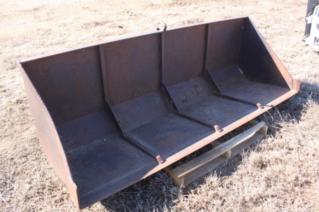 7.5' Loader Bucket Euro Mounts