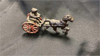 Vintage Toys Cast Iron 5" Horse and Buggy toy, pai
