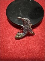 Monet  Bird with Sparkle Pin