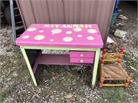 Metal Pink Desk and Chair