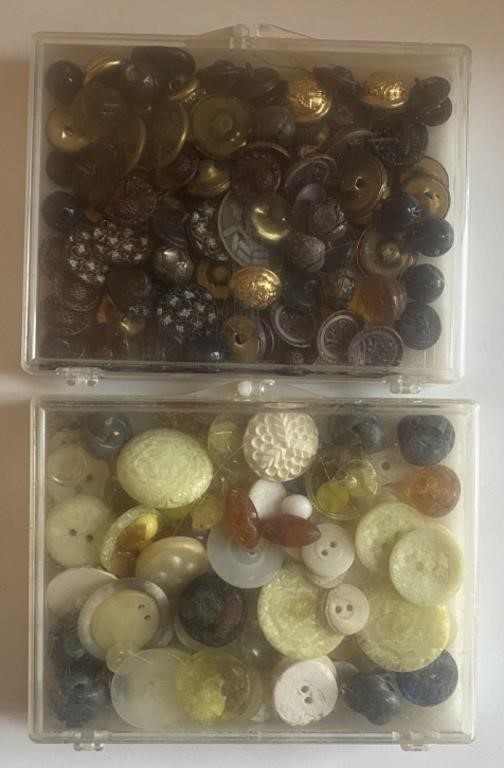 Assorted Buttons