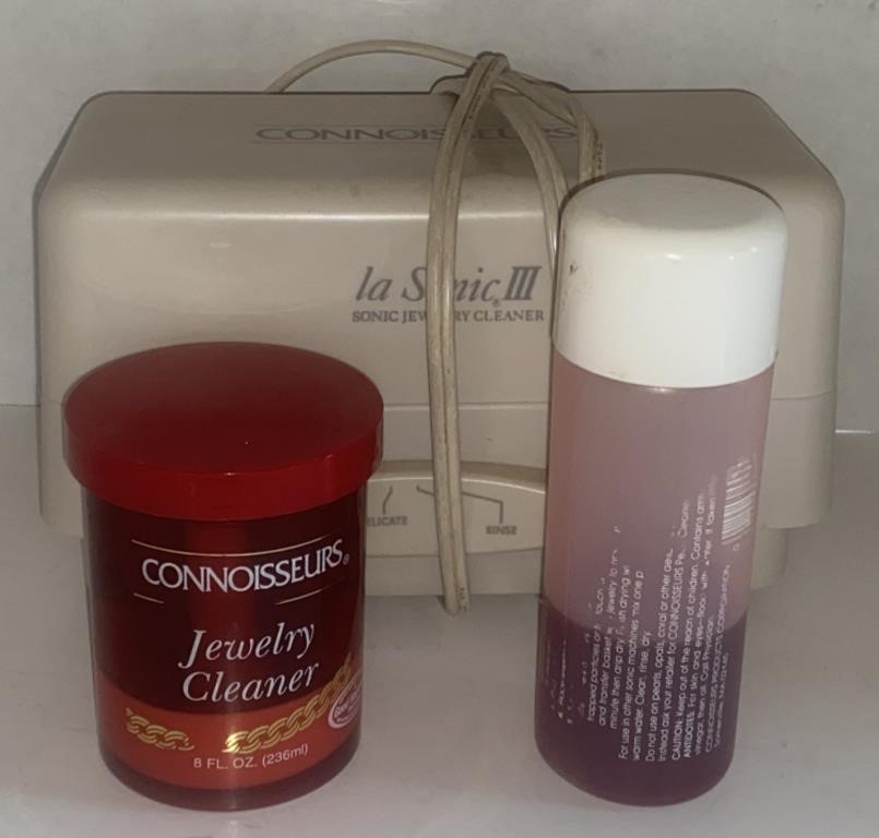 Connoisseurs La Sonic III Jewelry Cleaner, Model