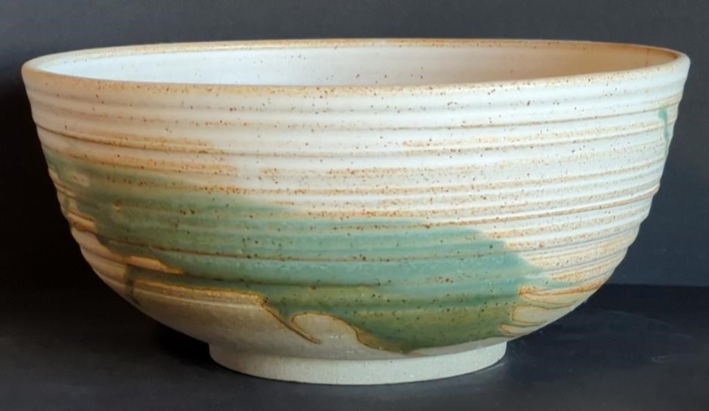 10"R Rice Bowl Pottery