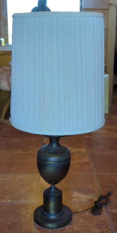32"T Free Standing Brass Style Lamp