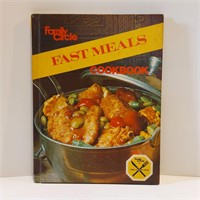 Family Circle Fast Meals CookBook - Hard cover