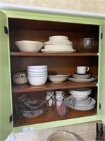 Lot of Miscellaneous Kitchenware's