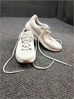 Underarmour Charged Pursuit shoes, size 8