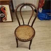 Vintage Chair Nice Lines