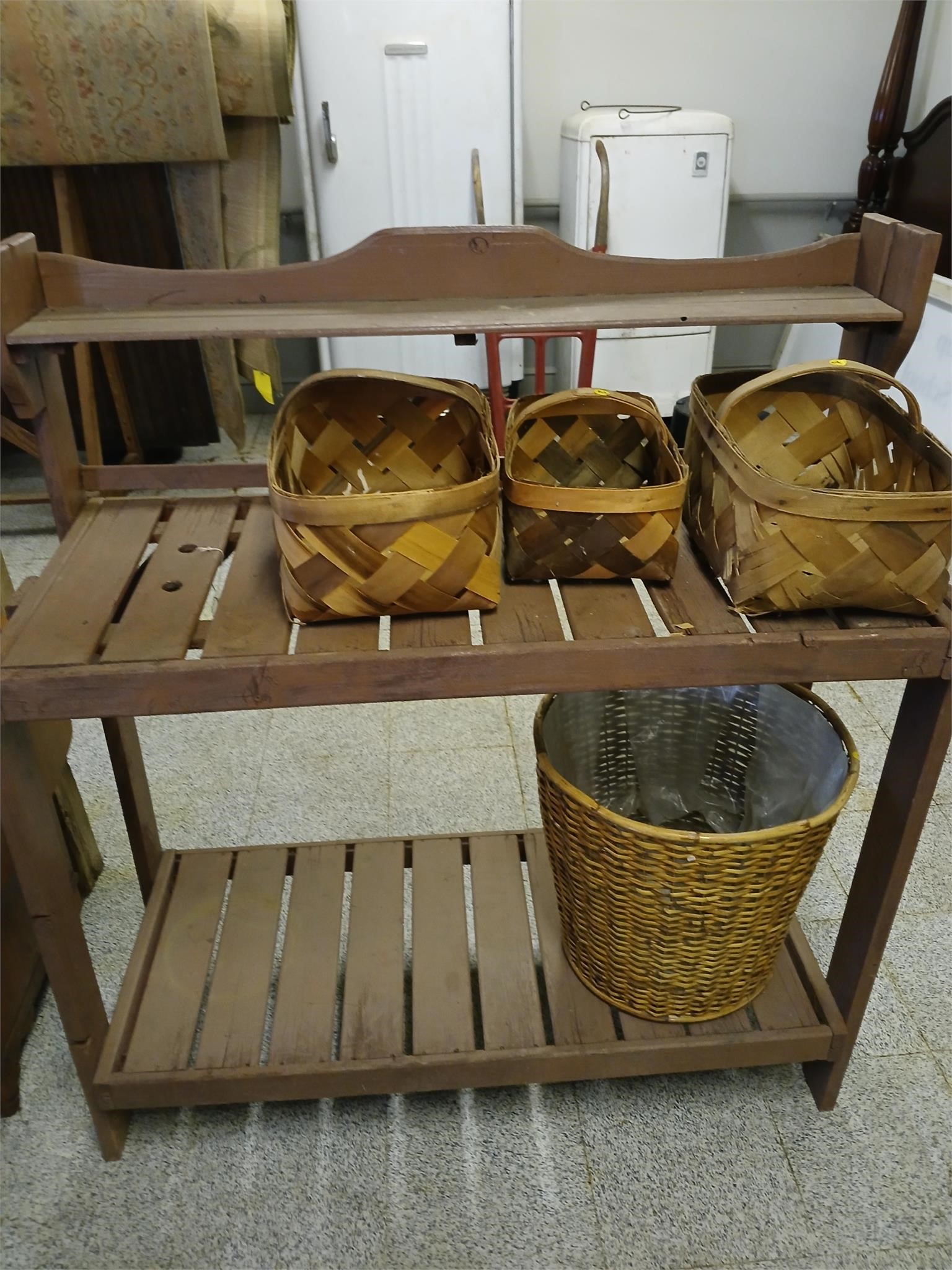 Wooden Garden Shelf with 4 Baskets