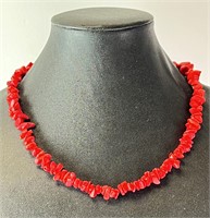 17" Vintage Sterling Coral Necklace (Stunning) 35G