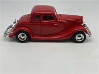 RED BOX 1:24 1934 FORD COUPÉ AS IS