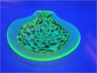 Vtg Murano Opaline/Vaseline Art Glass Bowl