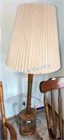End Table/ Lamp