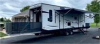 2018 Forest River Wolf Pack 5th Wheel Camper