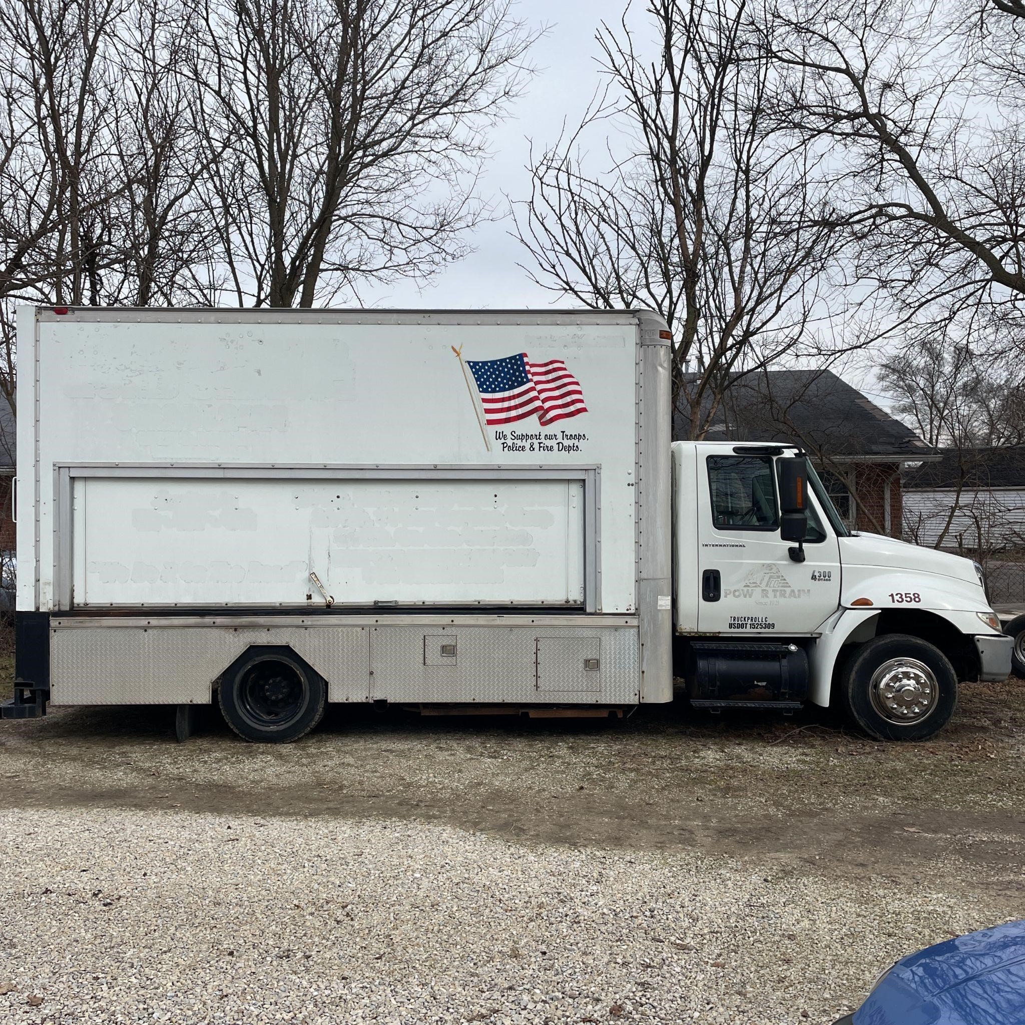 2006 International 4300 Durastar