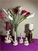 Vase w Faux Calla Lillies, Candle Sticks