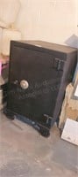 Birch Run - MI Yale Combination Safe w/Combination