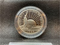 1986 STATUE OF LIBETY HALF DOLLAR