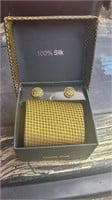 100% Silk tie and cufflinks set