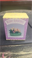 1996 Hallmark Merry Miniatures Easter Egg Hunt