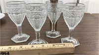 4-small liqueur beautiful glasses