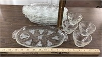 Anchor Hocking clear grape clusters snack set