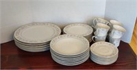 36-piece Dynasty china dish set