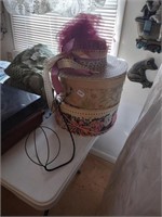 Vtg hats, hat boxes, wire hat hanger