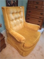 Vintage gold chair. Will need to be cleaned