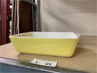 Yellow Pyrex Refrigerator Dish (no lid)
