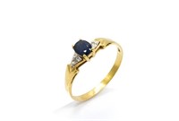 Sapphire & diamond set 18ct yellow gold ring