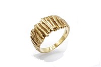 9ct Yellow gold Brutalist ring