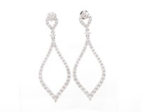 Diamond & 18ct white gold earrings