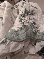 Magnolia coverlet and curtains