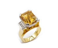 Citrine, diamond & 18ct yellow gold cocktail ring