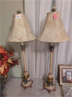 2 buffet lamps