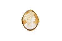 Antique bacchus cameo & 9ct yellow gold brooch