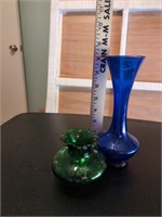 2 piece vase lot glassware