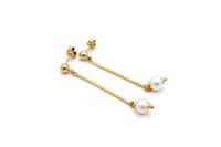 Pearl & 9ct yellow gold dangling earrings
