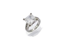 Large cubic zirconia & silver ring