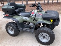 2004 Polaris 330 Magnum Four-wheeler 282 Hours